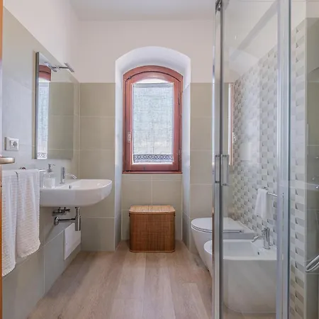 Apartament La Cicadea *